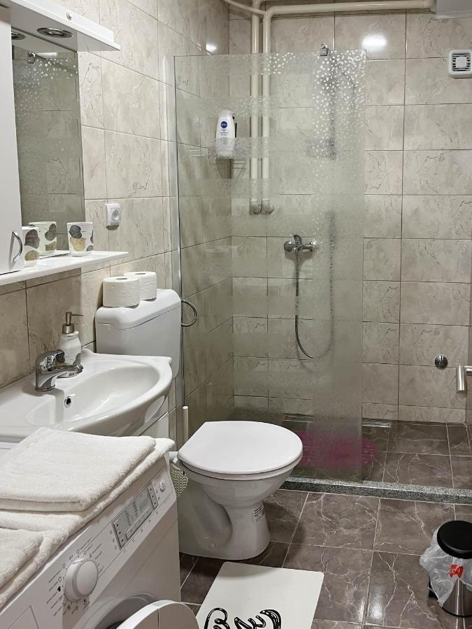 Apartmani Budimcic Требинье Экстерьер фото